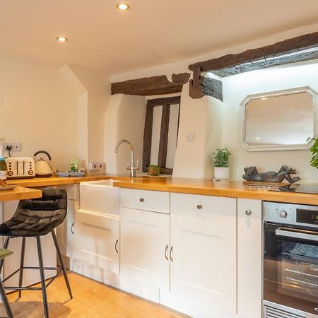 Wee Toad Hole Heart Of Kendal - Cottage Sleeps 4-6 - Dogs Welcome エクステリア 写真